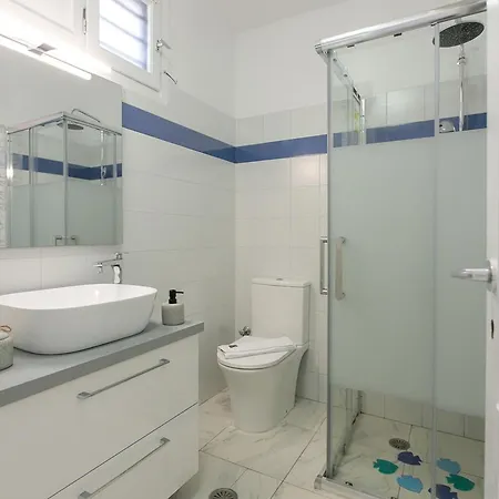 Sunset House With Two Bedrooms *